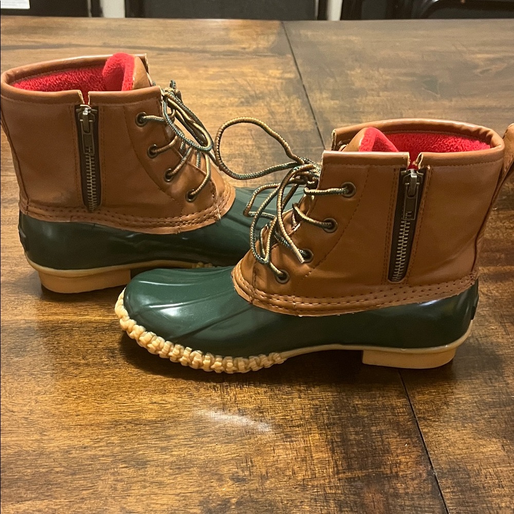Aquatherm Rayna Stylish Women's Ankle Boots in Green and Brown - Picture 4 of 10